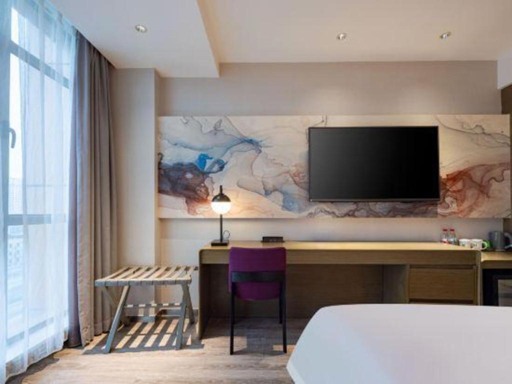 Ibis Styles Wuhan Optics Valley Square Hotel Exterior photo